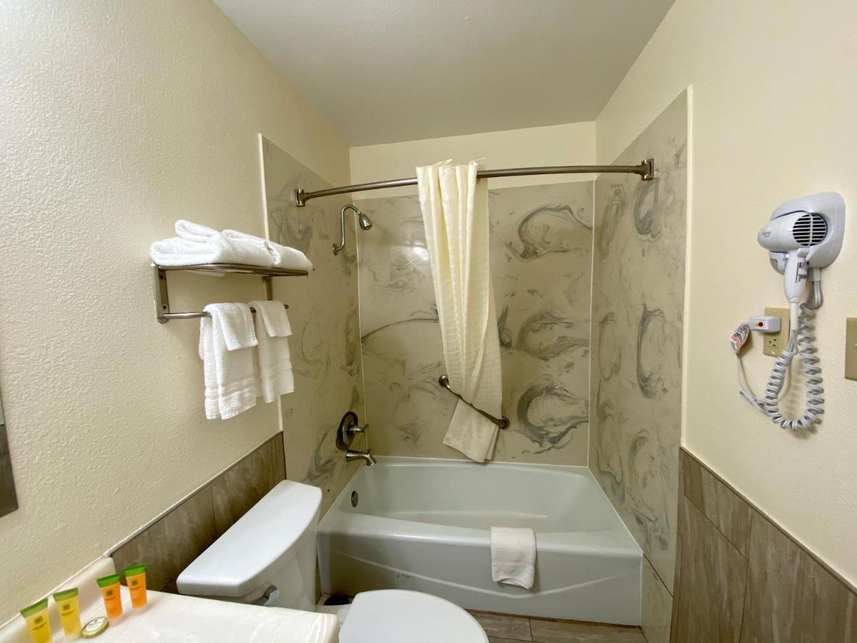 Roswell Inn ภายนอก รูปภาพ