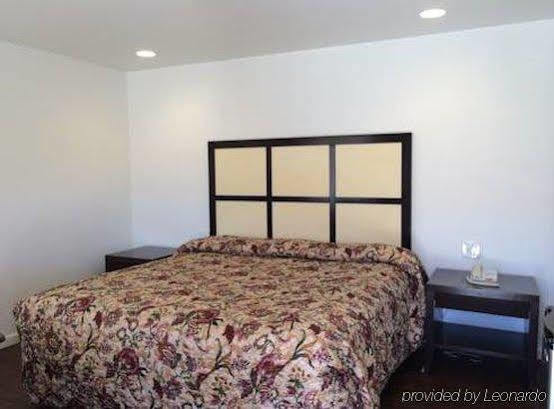Roswell Inn ภายนอก รูปภาพ