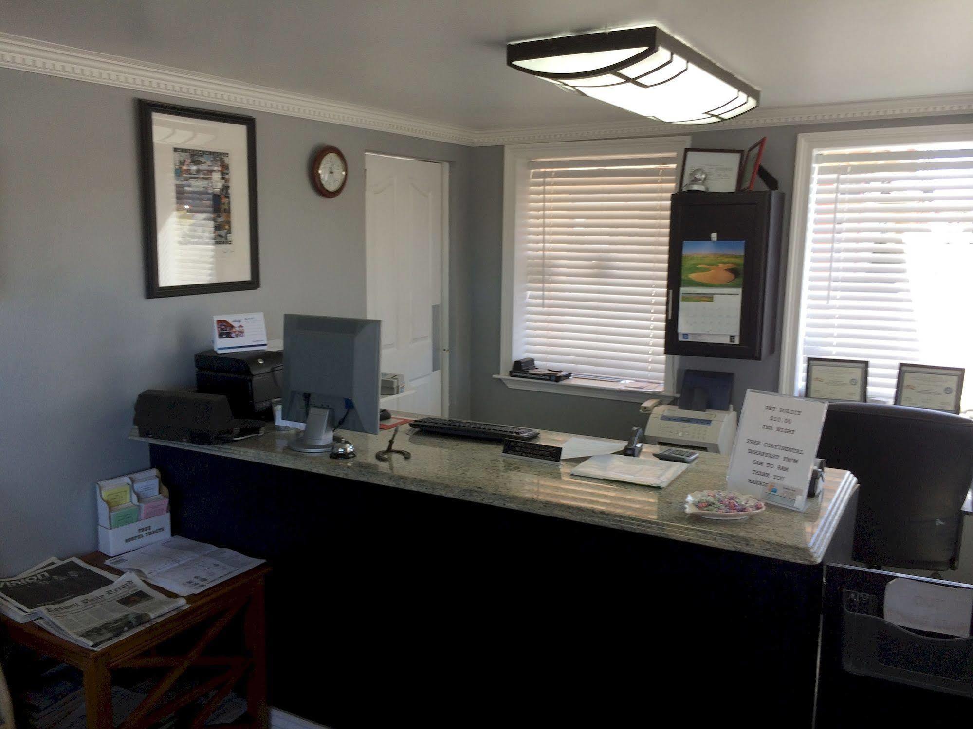 Roswell Inn ภายนอก รูปภาพ