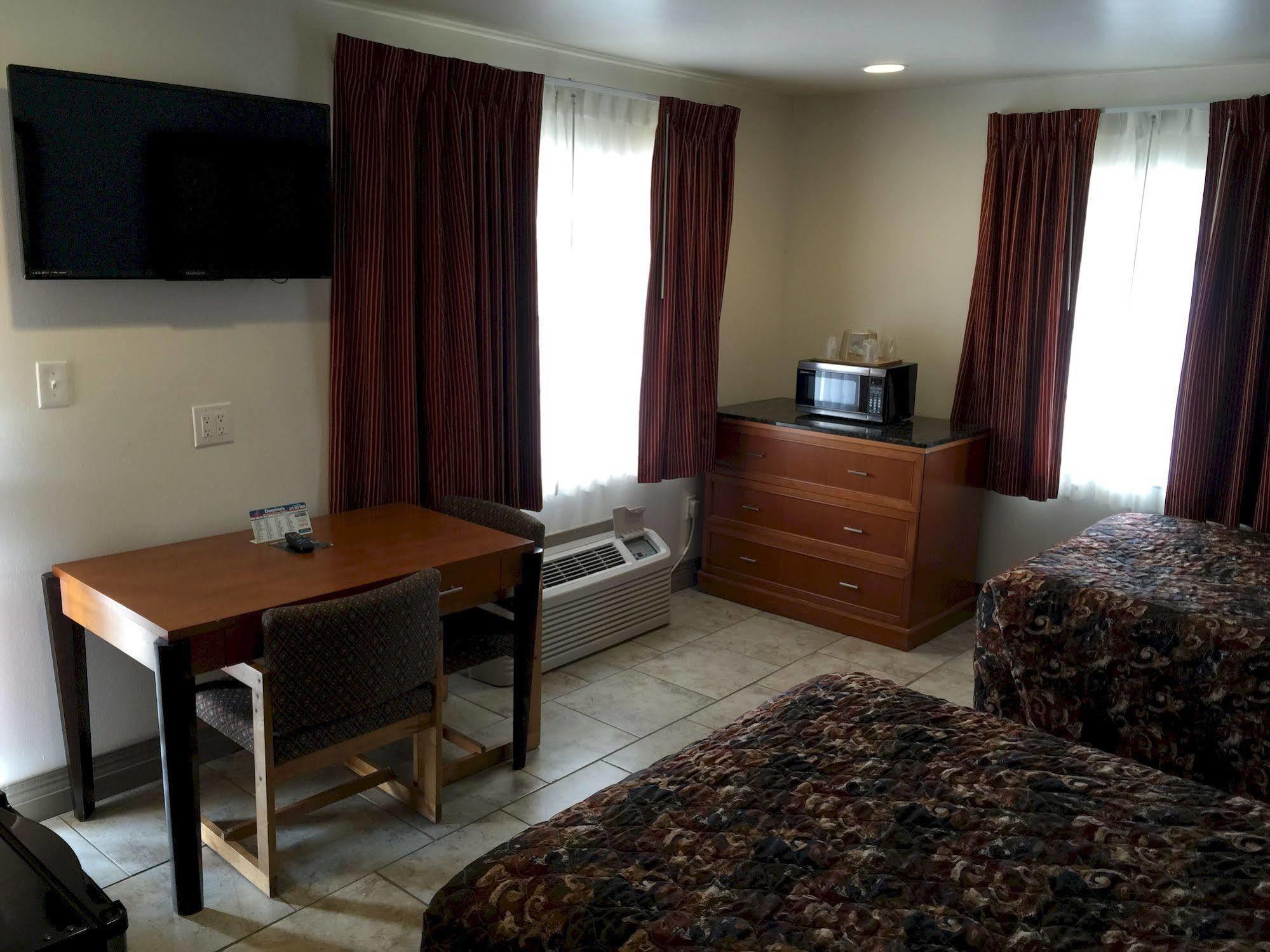 Roswell Inn ภายนอก รูปภาพ