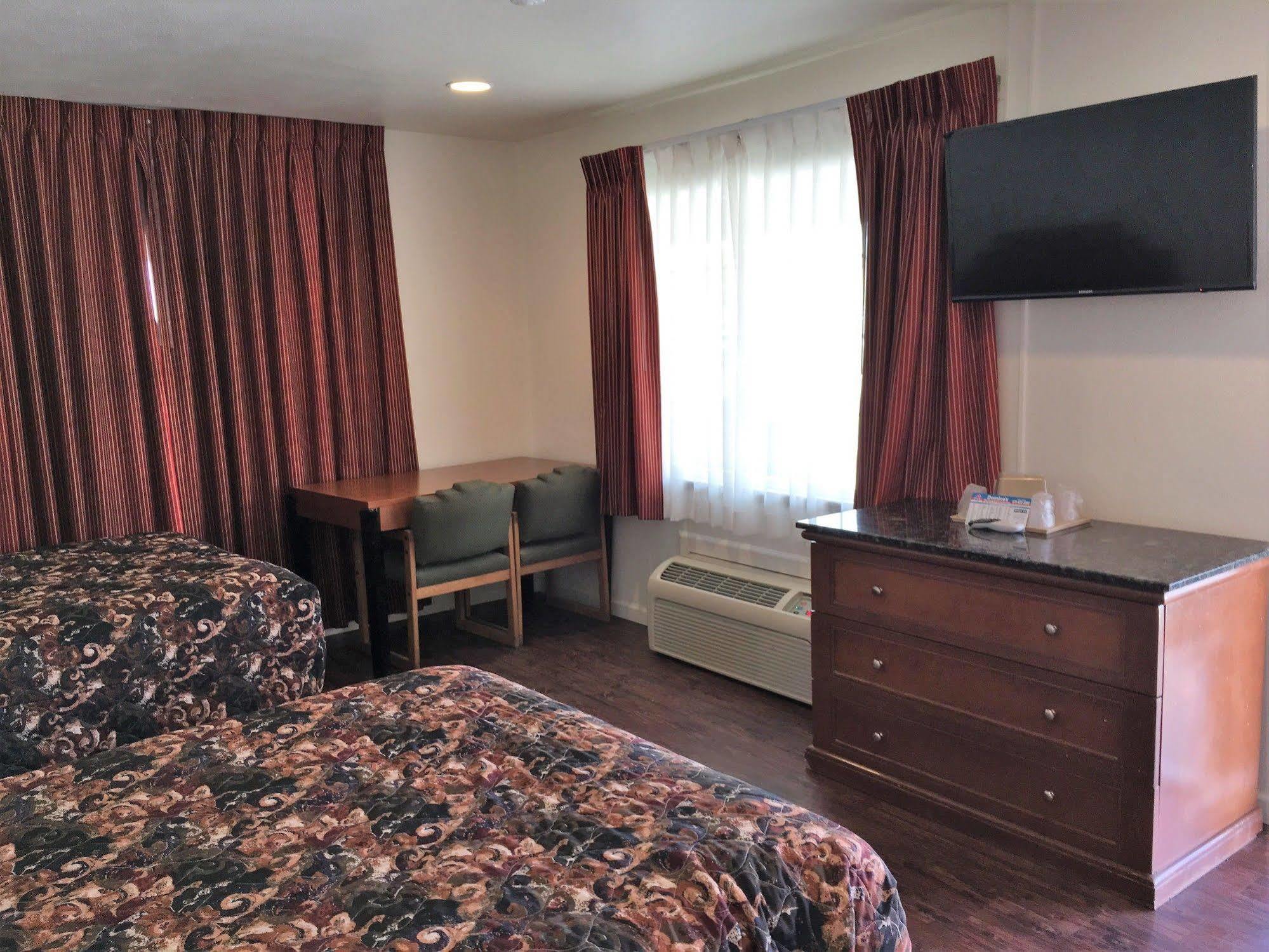 Roswell Inn ภายนอก รูปภาพ
